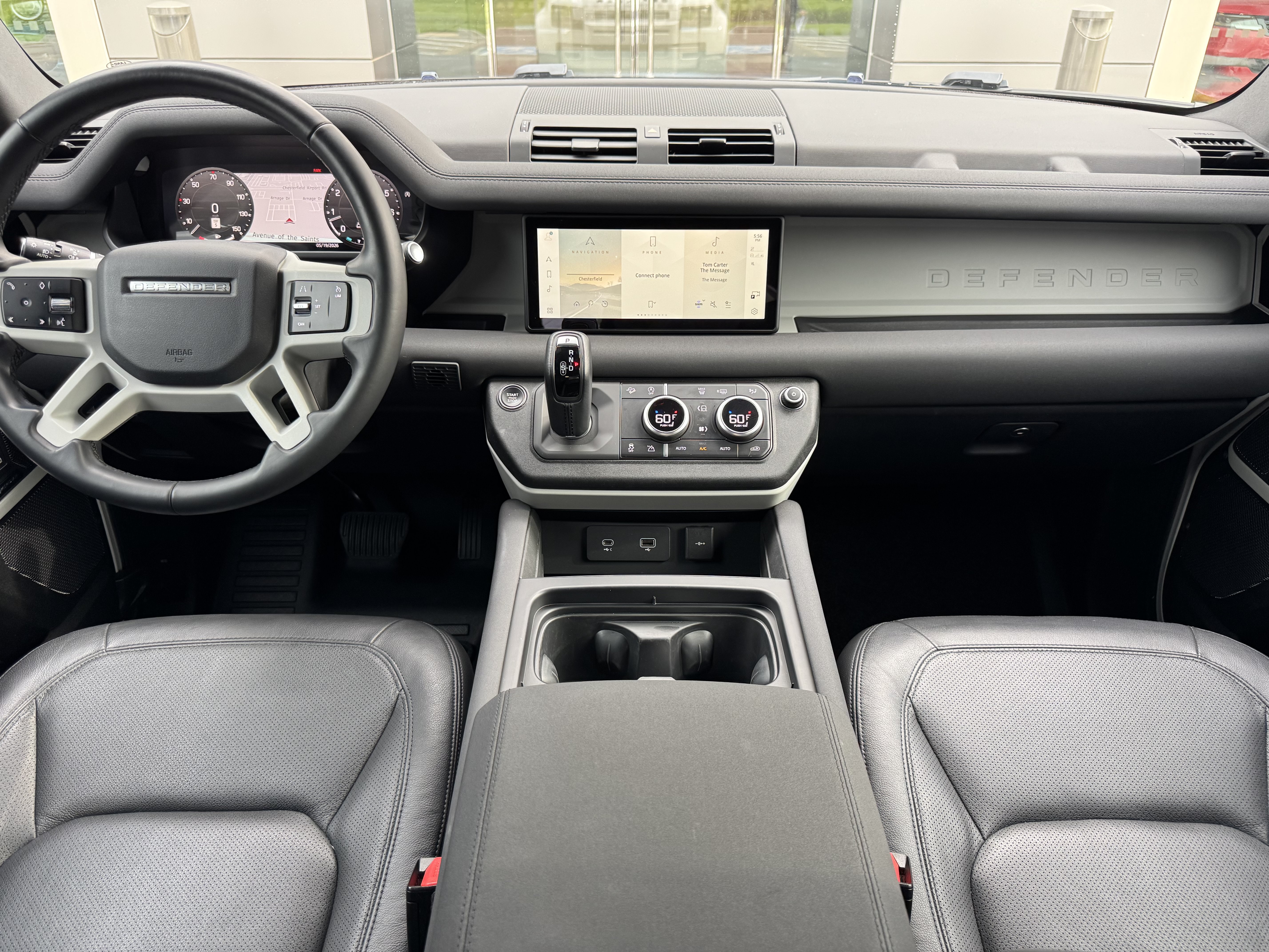 Certified 2023 Land Rover Defender 110 S AWD/4WD image 4
