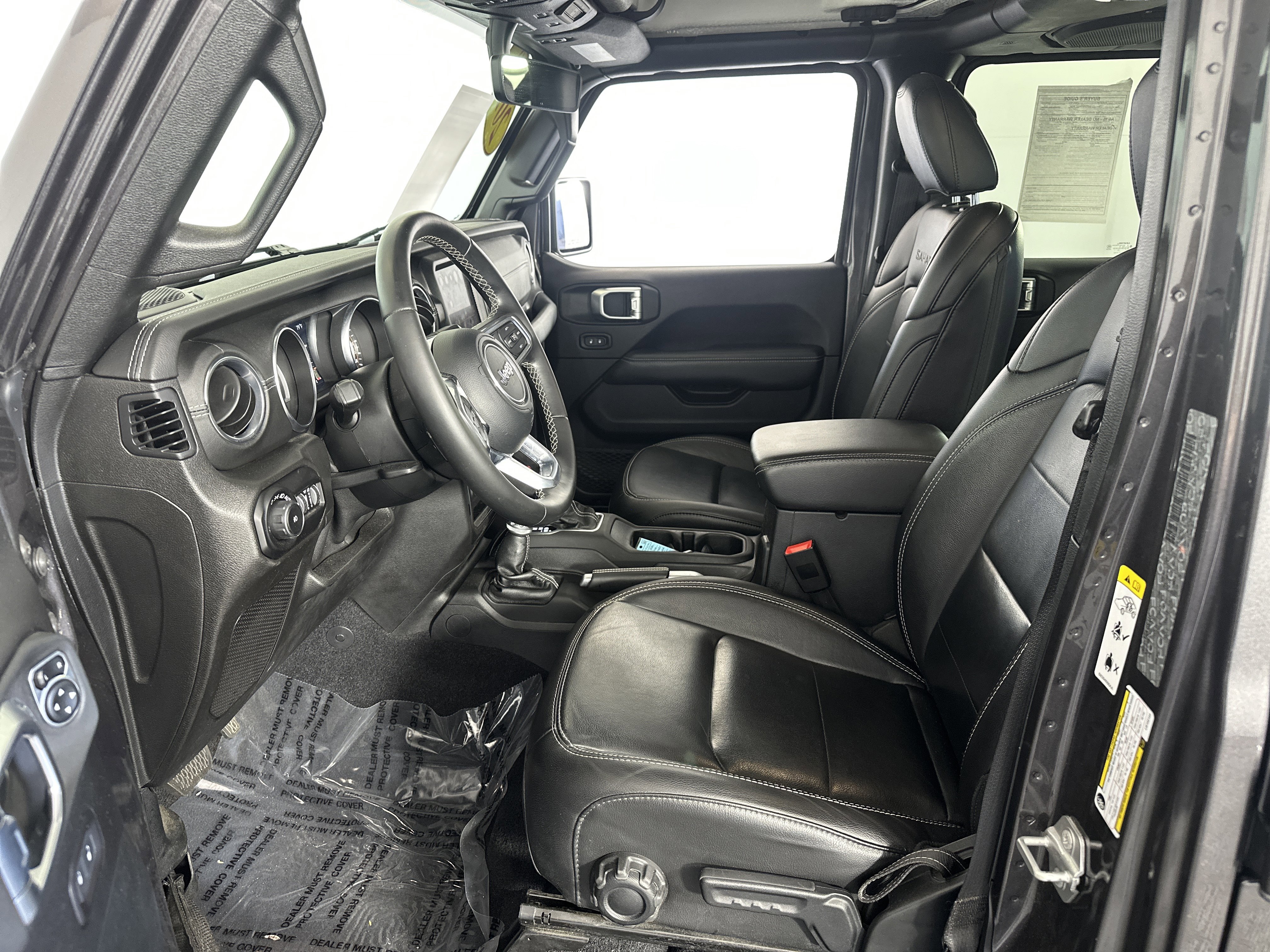 Used 2020 Jeep Wrangler Unlimited Sahara image 6