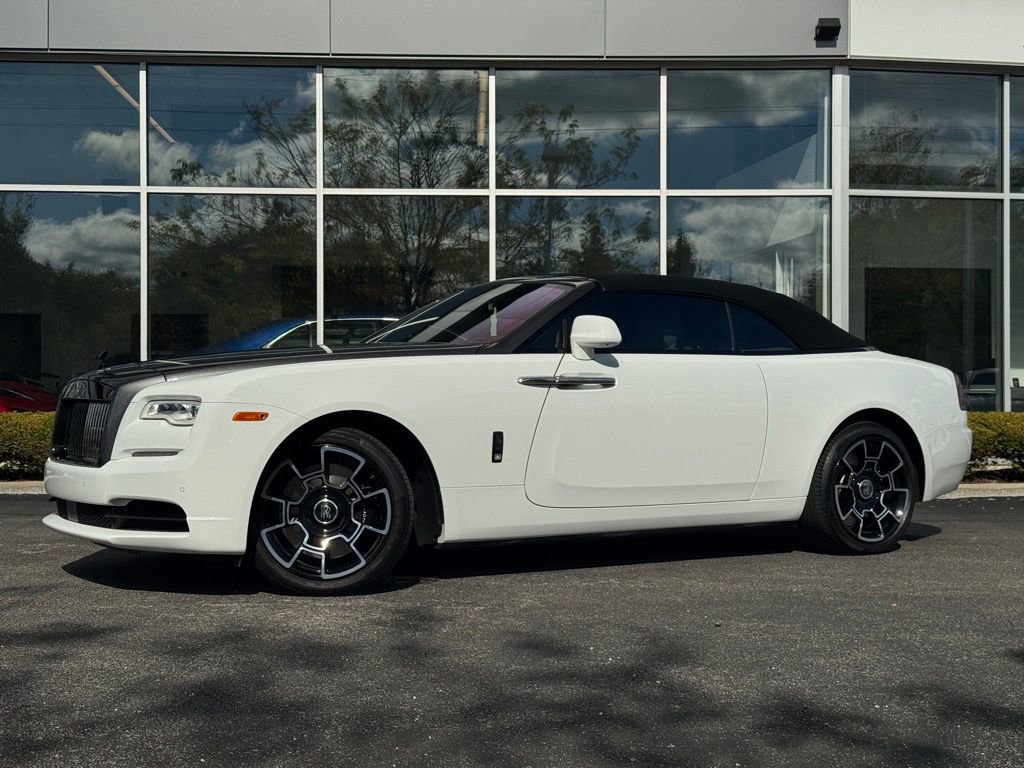 Used 2018 Rolls-Royce Dawn image 2