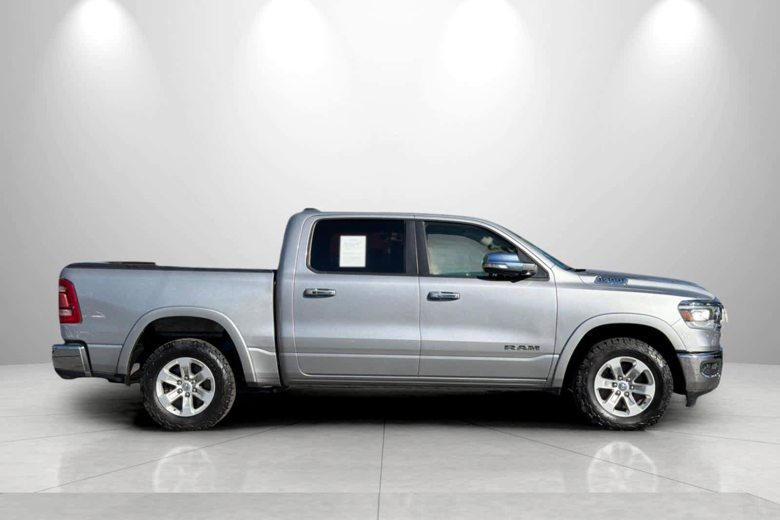 Used 2021 RAM 1500 Laramie AWD/4WD image 8