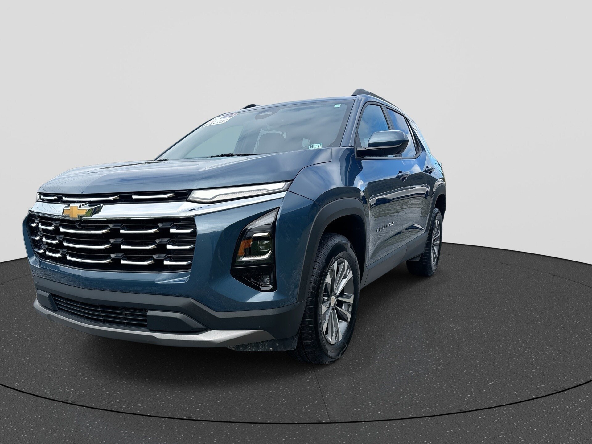 Used 2025 Chevrolet Equinox LT w/ Convenience Package II AWD/4WD image 10