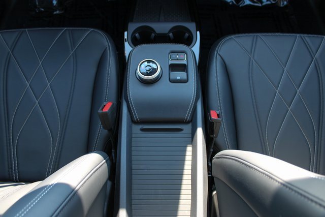 Used 2023 Ford Mustang Mach-E Select image 17