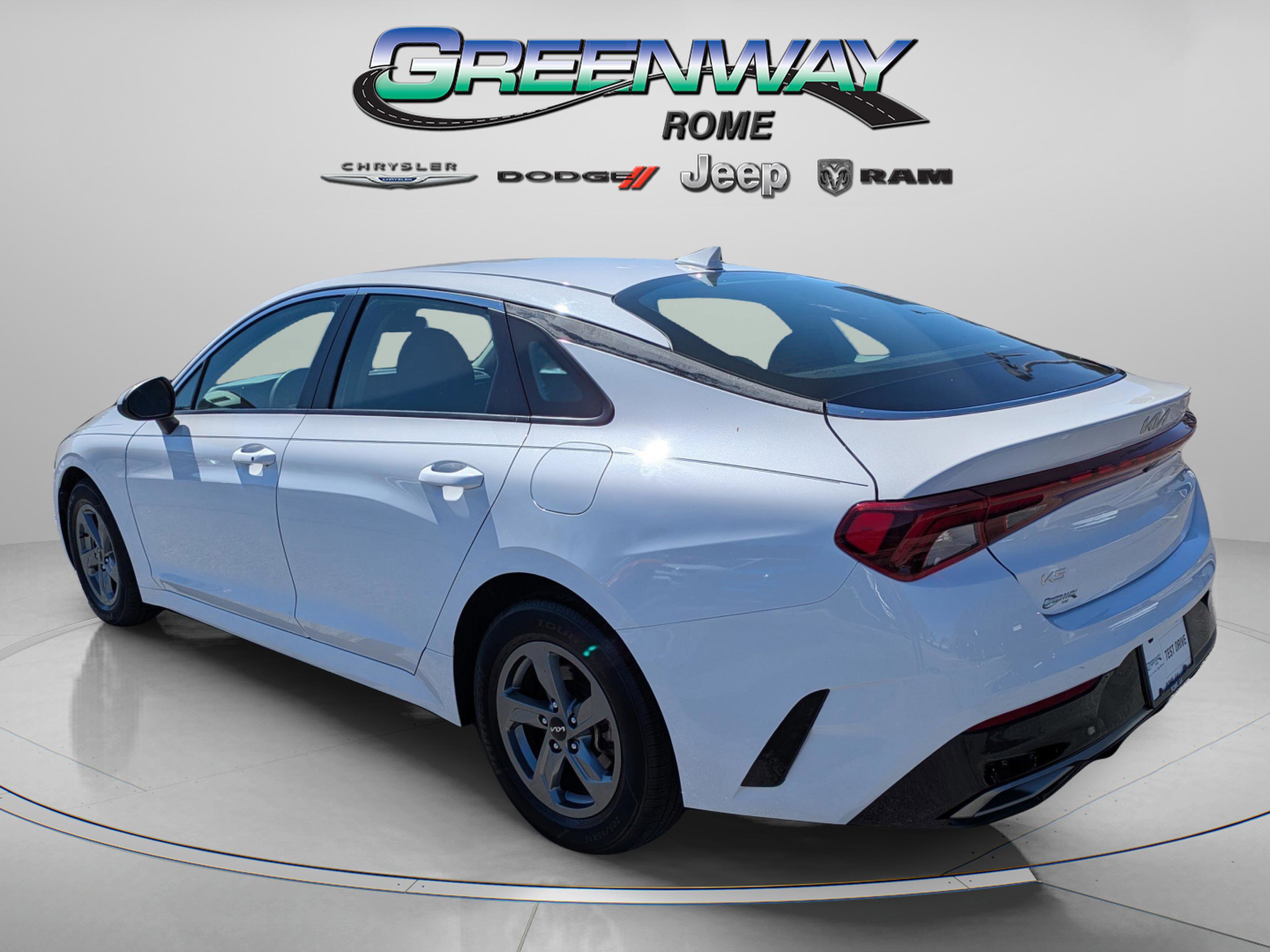 Used 2024 Kia K5 LXS image 7