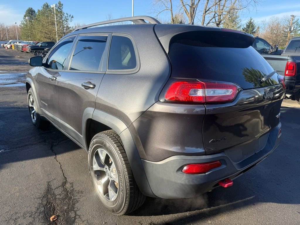Used 2016 Jeep Cherokee Trailhawk w/ Comfort/Convenience Group image 5