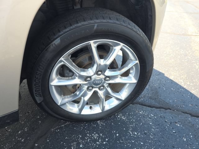 Used 2014 Jeep Grand Cherokee Summit AWD/4WD image 53