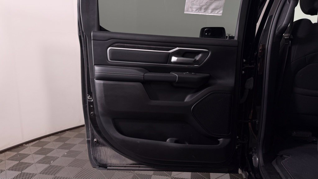 Used 2023 RAM 1500 Big Horn AWD/4WD image 25
