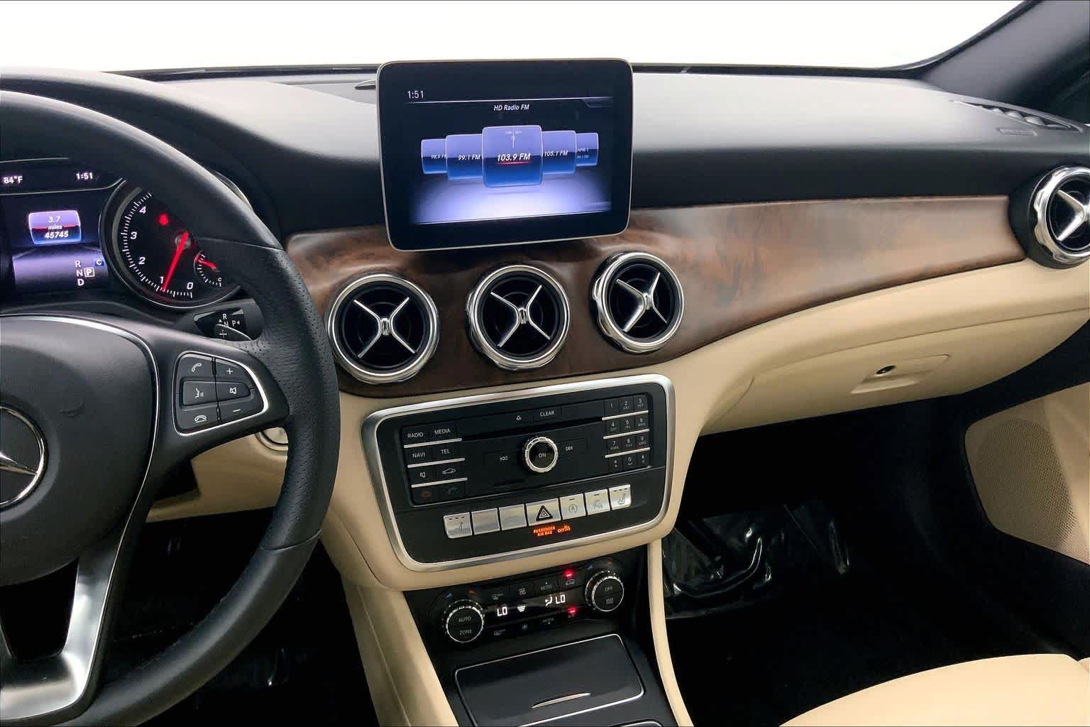 Used 2019 Mercedes-Benz GLA 250 image 25