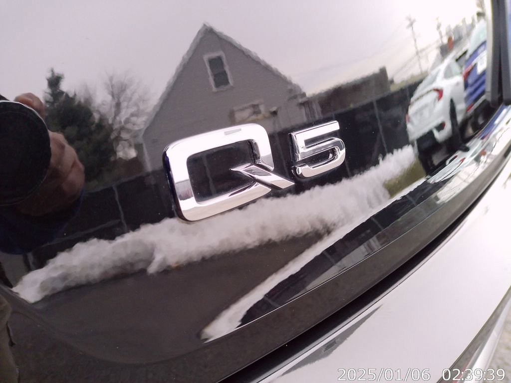 Certified 2023 Audi Q5 2.0T Premium Plus w/ Premium Plus Package image 9