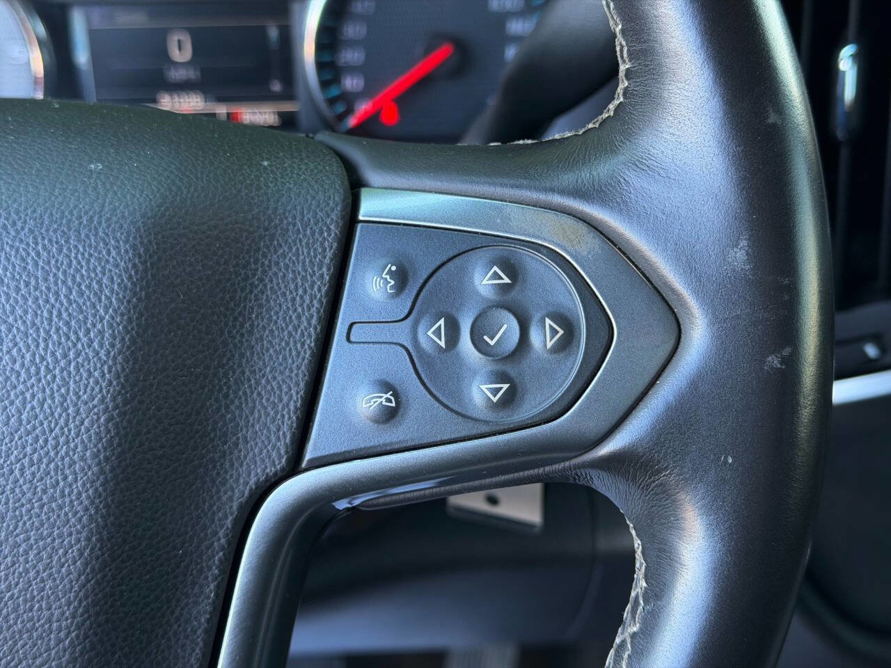 Used 2017 Chevrolet Silverado 1500 LT w/ All Star Edition image 32