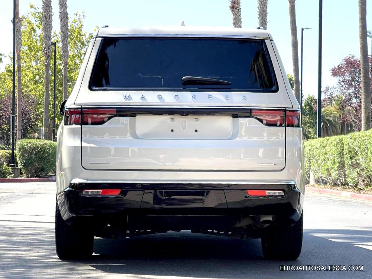 Used 2022 Jeep Wagoneer Series II image 6