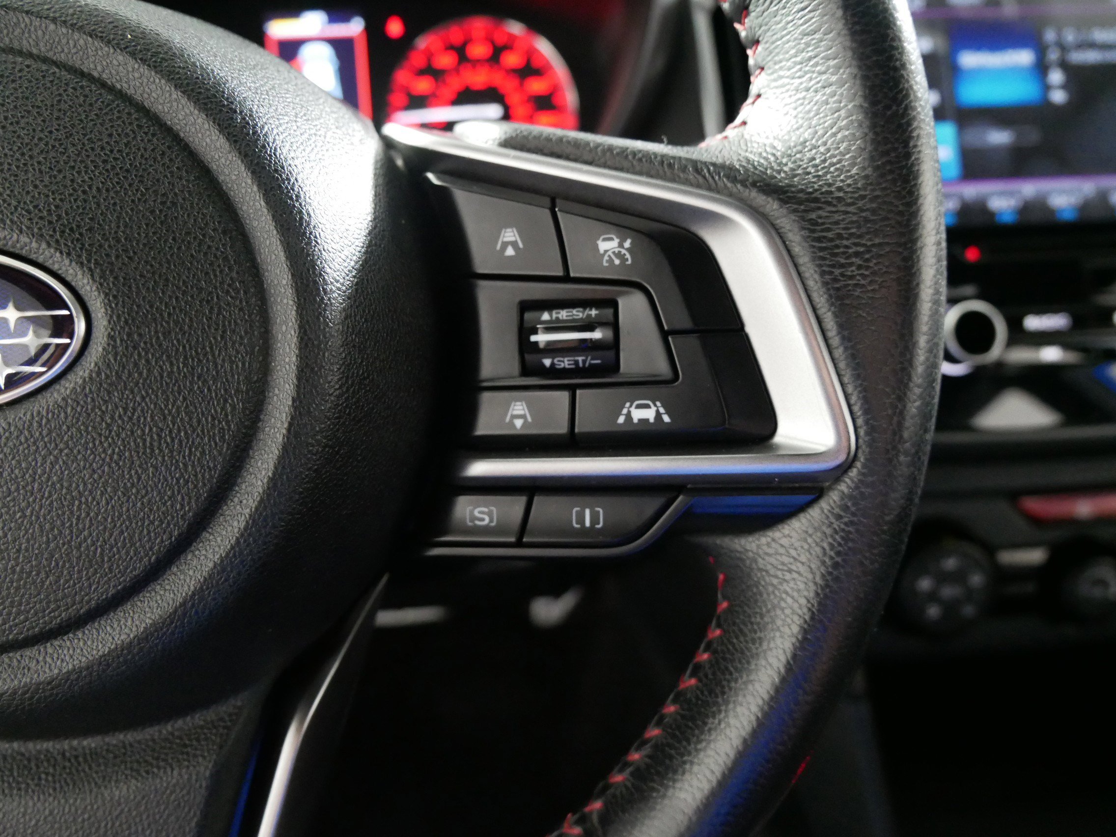 Used 2020 Subaru Impreza 2.0i Sport image 28