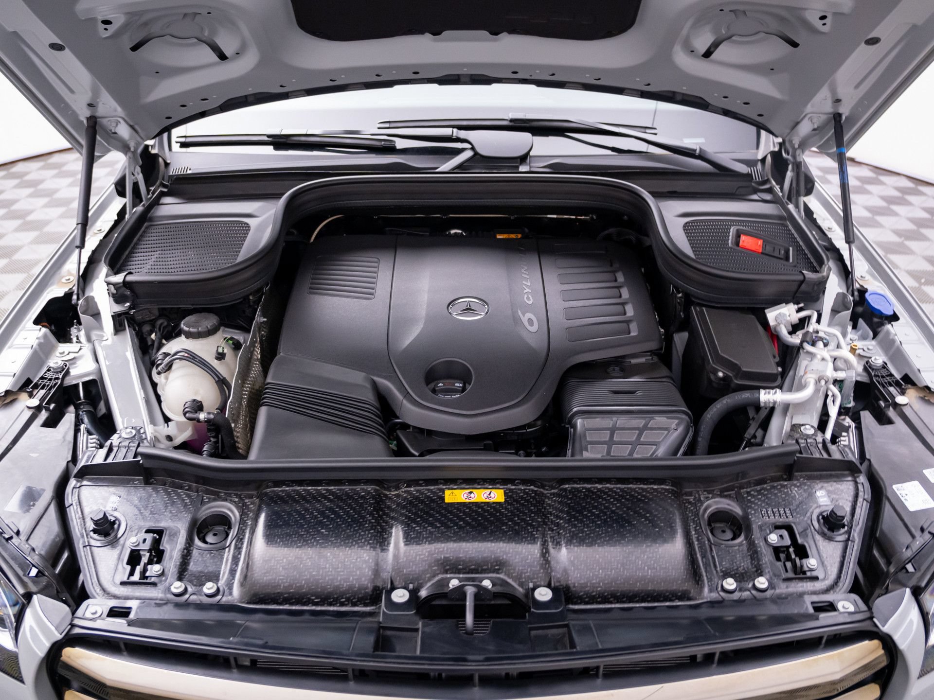 New 2026 Mercedes-Benz GLS 450 4MATIC image 33