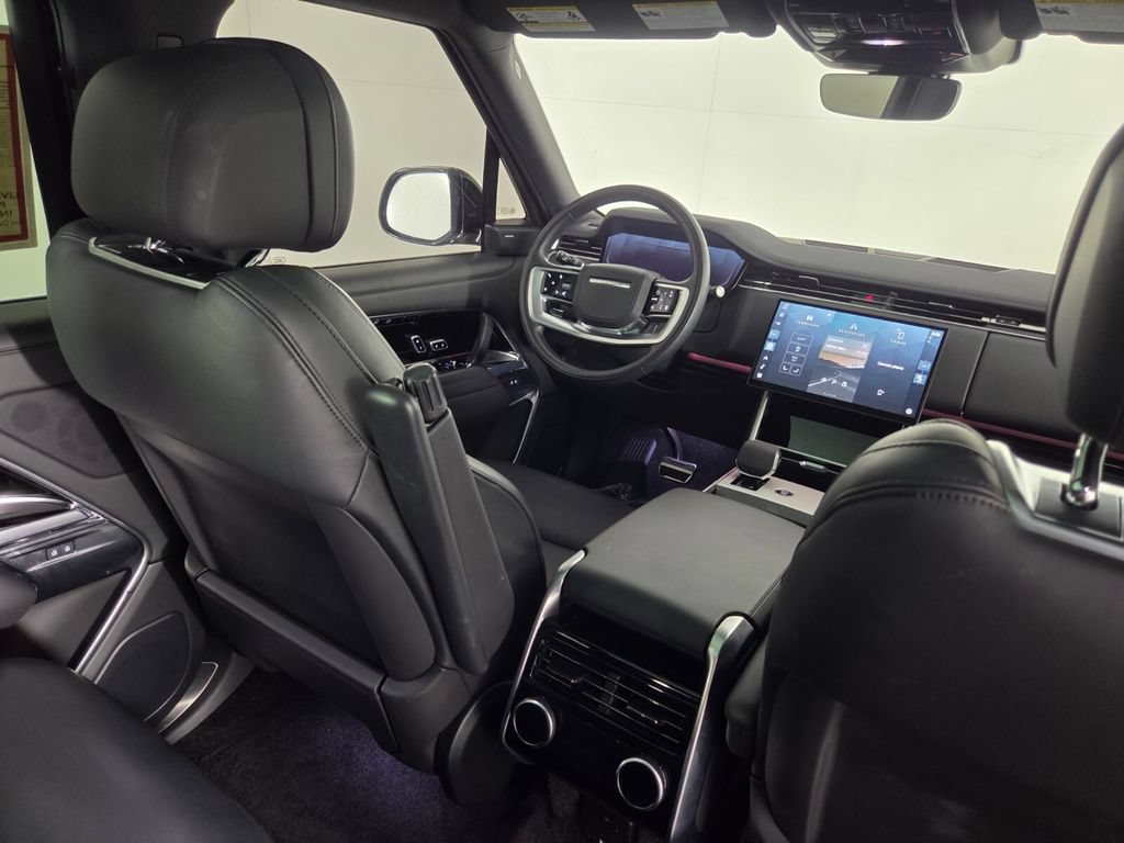 Used 2024 Land Rover Range Rover SE AWD/4WD image 31