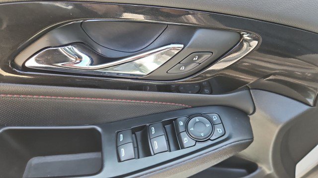 Used 2023 Chevrolet Traverse RS w/ LPO, Floor Liner Package FWD image 23