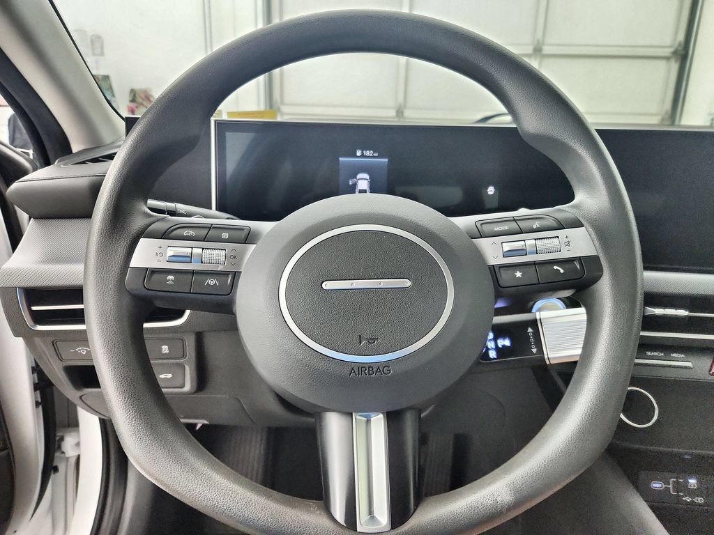 Used 2025 Hyundai Sonata SEL FWD image 22