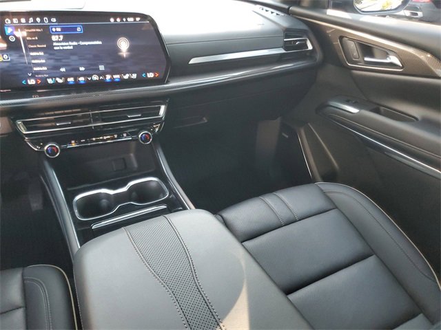 Certified 2025 Chevrolet Traverse High Country image 17