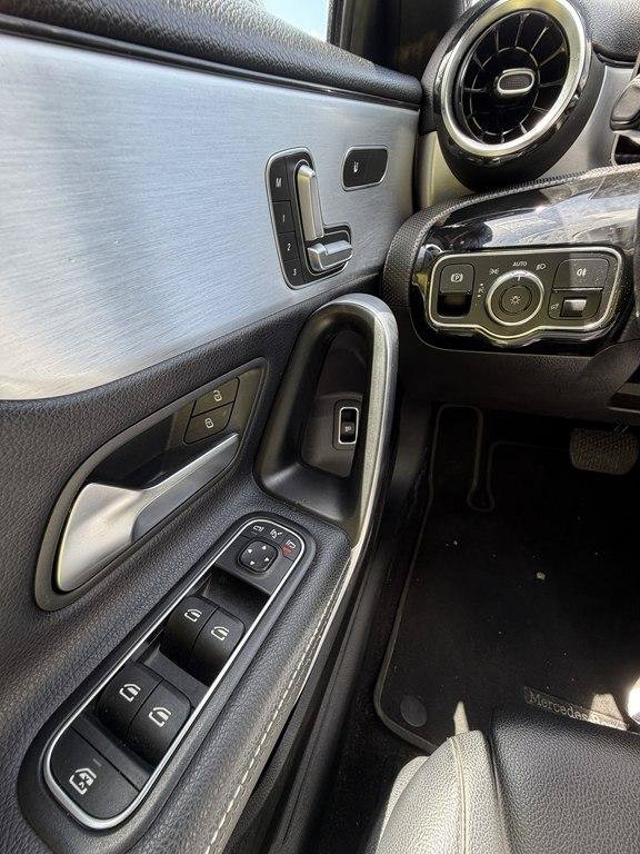 Used 2019 Mercedes-Benz A 220 4MATIC w/ Premium Package image 29