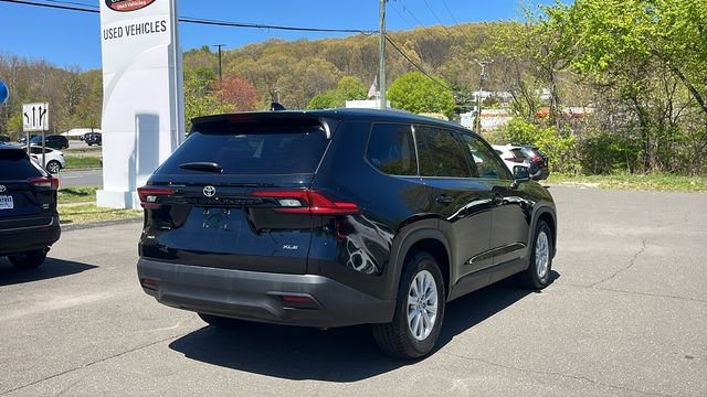 Certified 2025 Toyota Grand Highlander AWD image 6