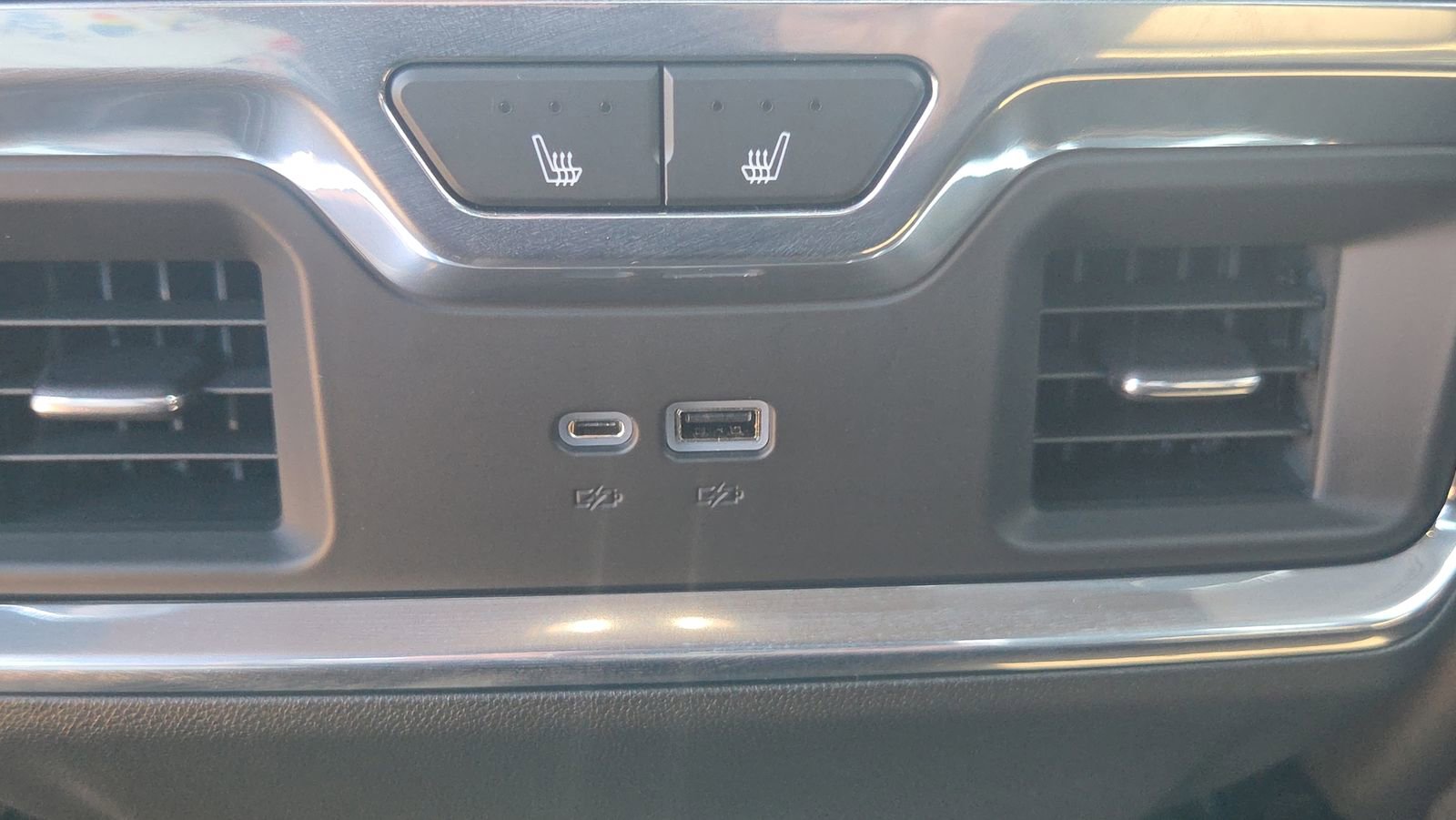 Used 2022 Chevrolet Silverado 1500 High Country w/ Z71 Off-Road Package image 27