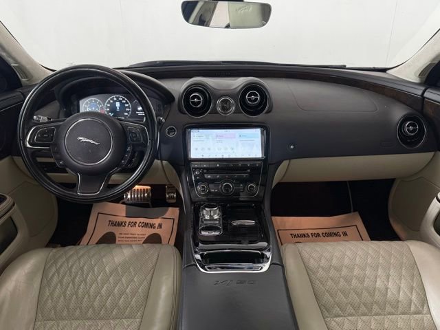 Used 2019 Jaguar XJ L Portfolio image 23