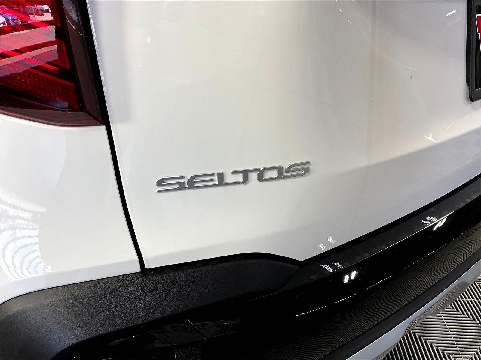 New 2026 Kia Seltos S AWD/4WD image 13