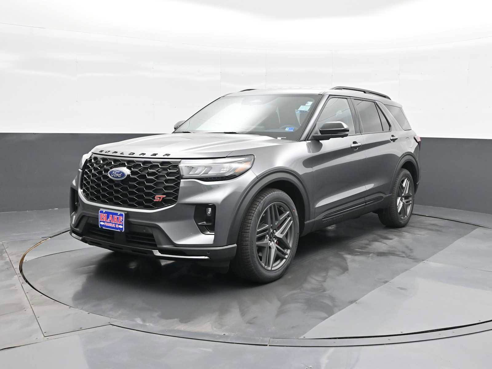 New 2026 Ford Explorer ST image 4