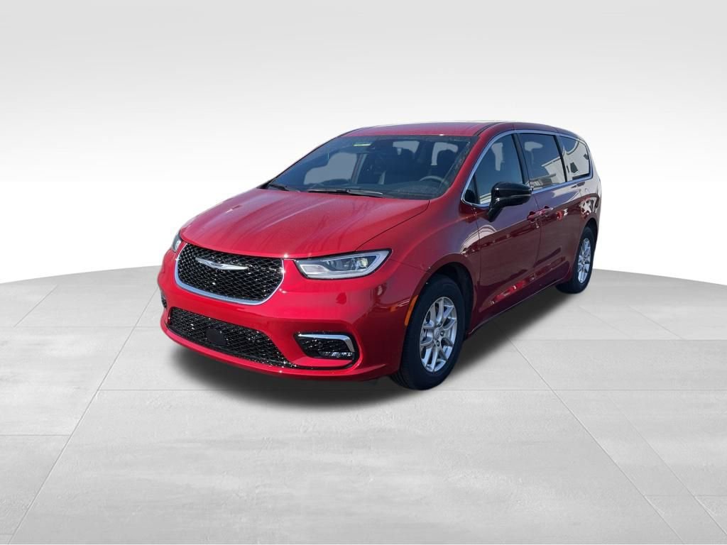 New 2026 Chrysler Pacifica Select image 4