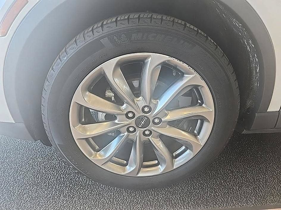 Used 2022 Lincoln Corsair AWD w/ Premium Package image 47