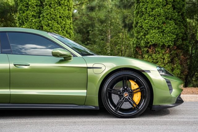 Used 2020 Porsche Taycan Turbo S AWD/4WD image 15