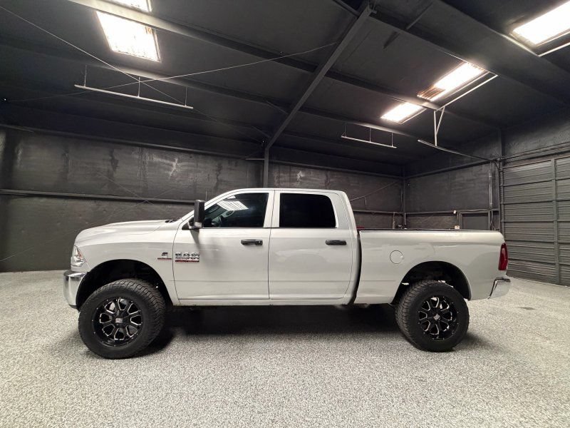 Used 2018 RAM 2500 Tradesman w/ Chrome Appearance Group AWD/4WD image 8