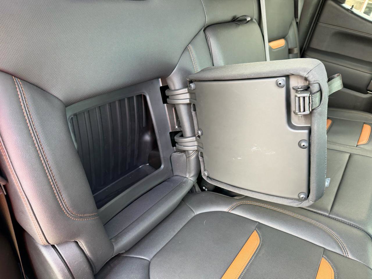 Used 2021 GMC Sierra 1500 AT4 w/ AT4 Value Package image 24