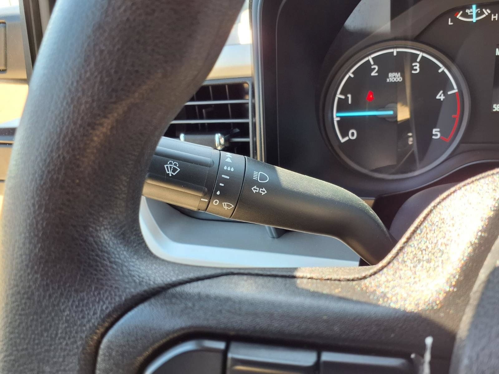 Used 2025 Ford F250 XLT AWD/4WD image 19