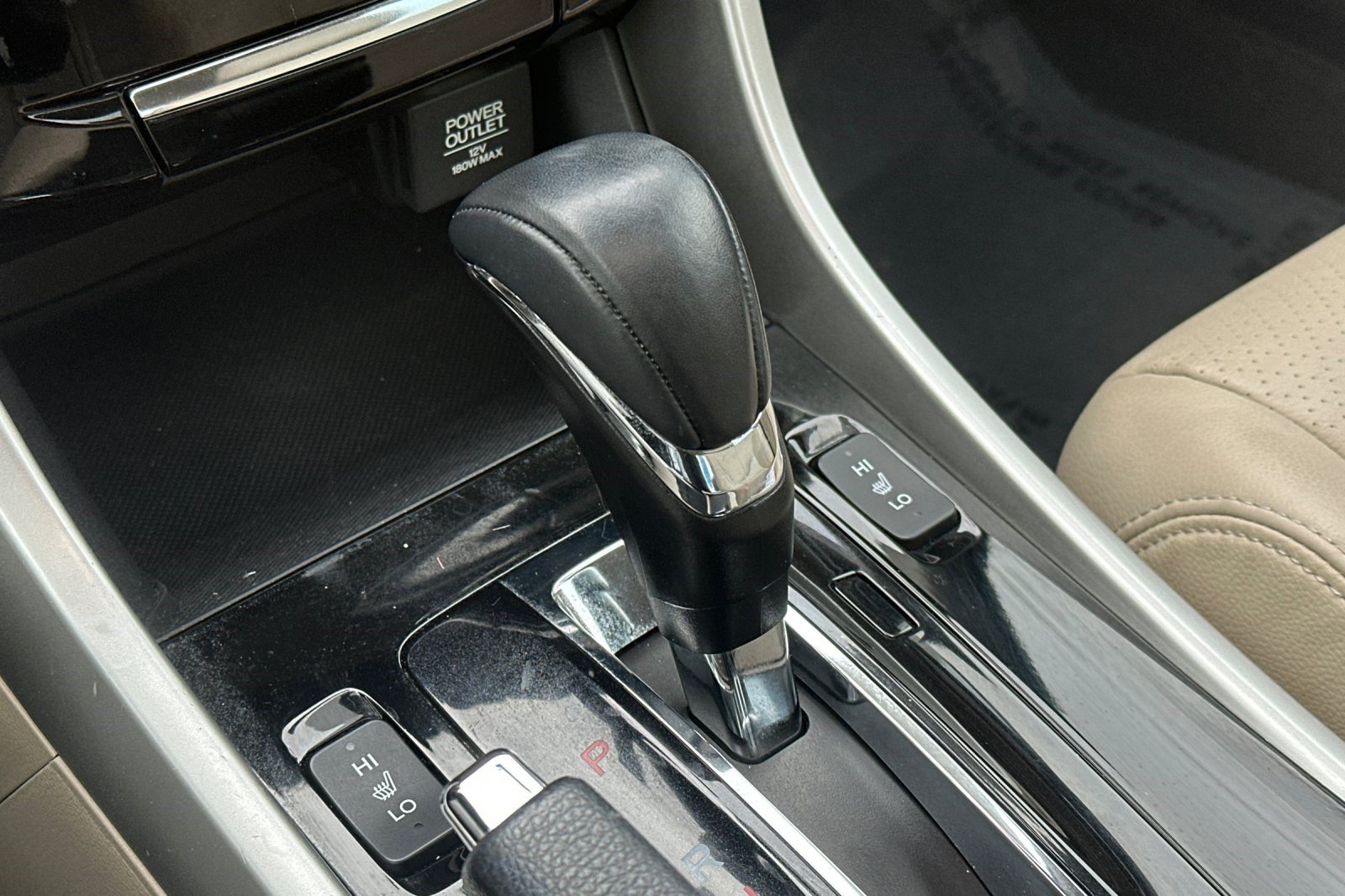 Used 2017 Honda Accord EX-L image 18
