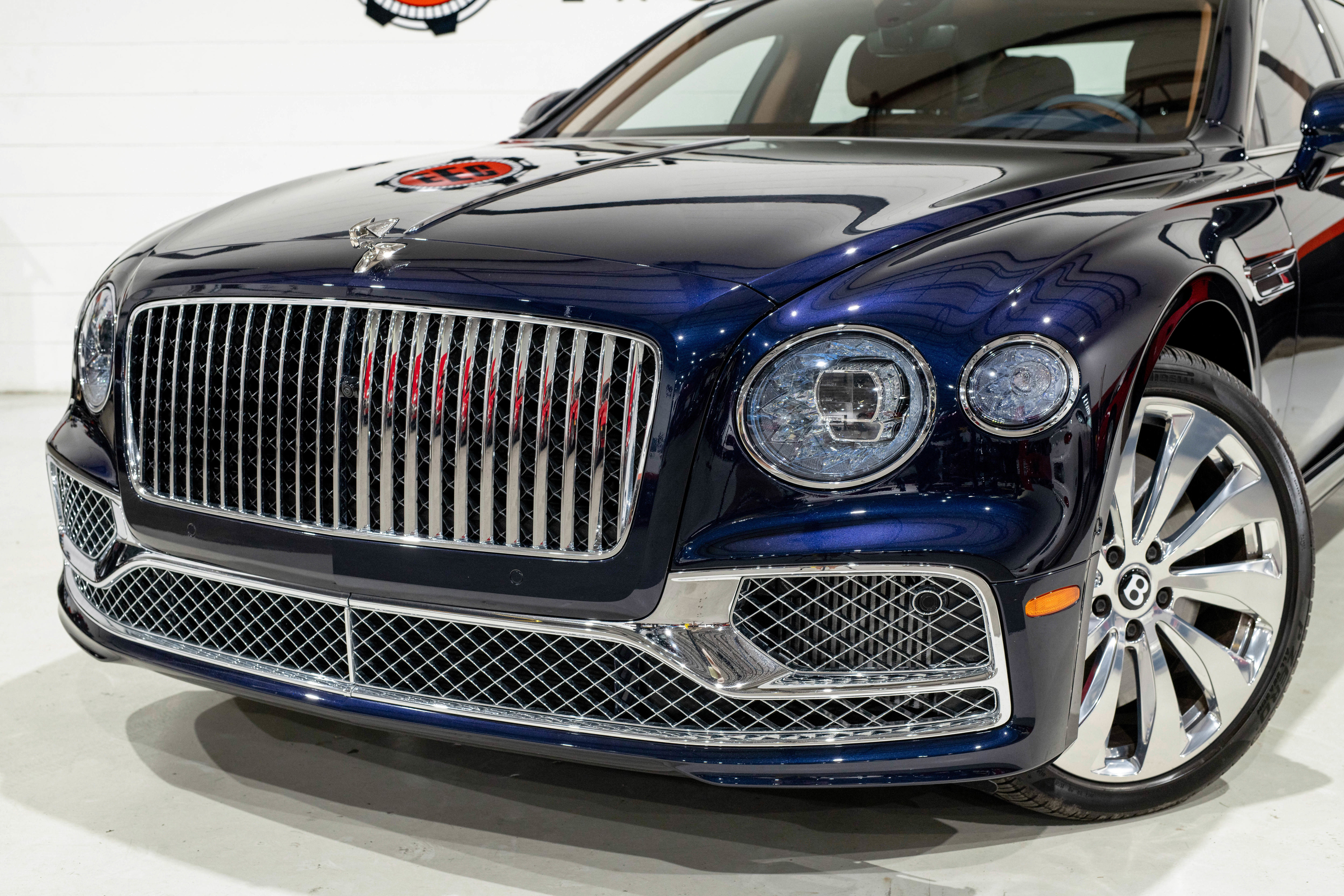 Used 2021 Bentley Flying Spur W12 AWD/4WD image 37