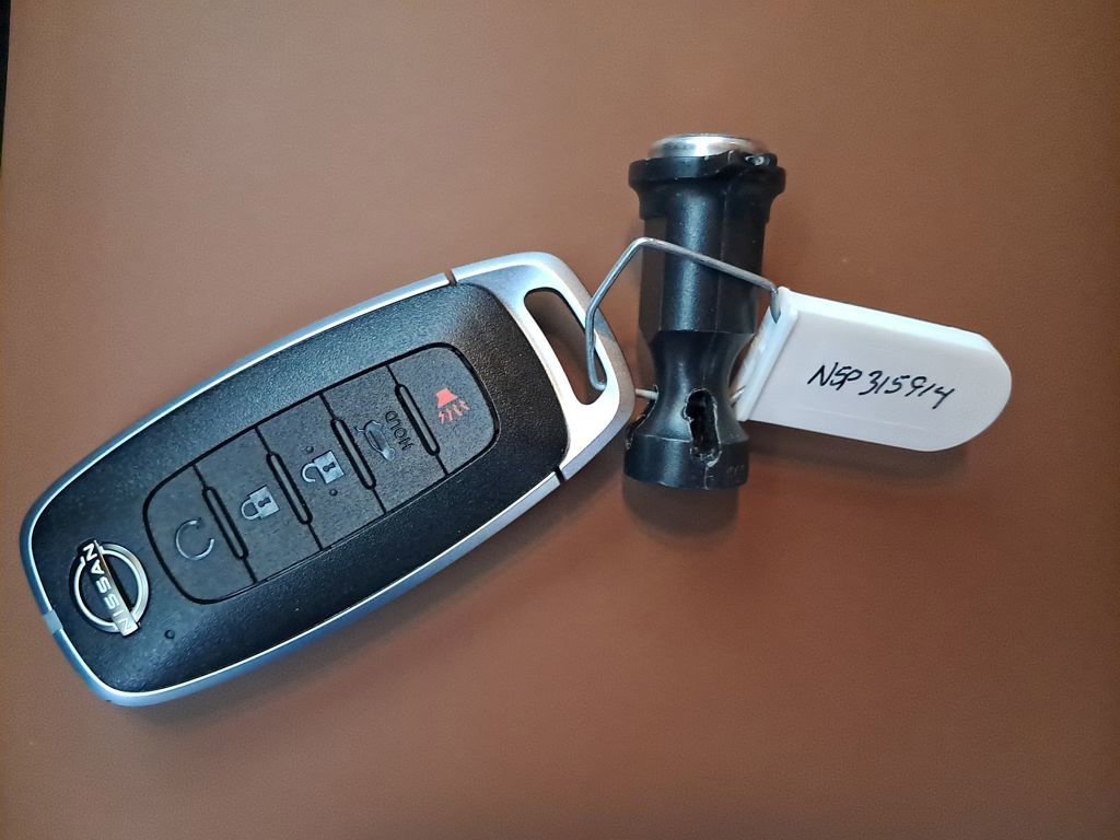 New 2025 Nissan Pathfinder Platinum w/ Cargo Package image 30