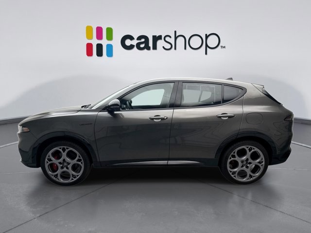 Used 2024 Alfa Romeo Tonale Veloce AWD/4WD image 2