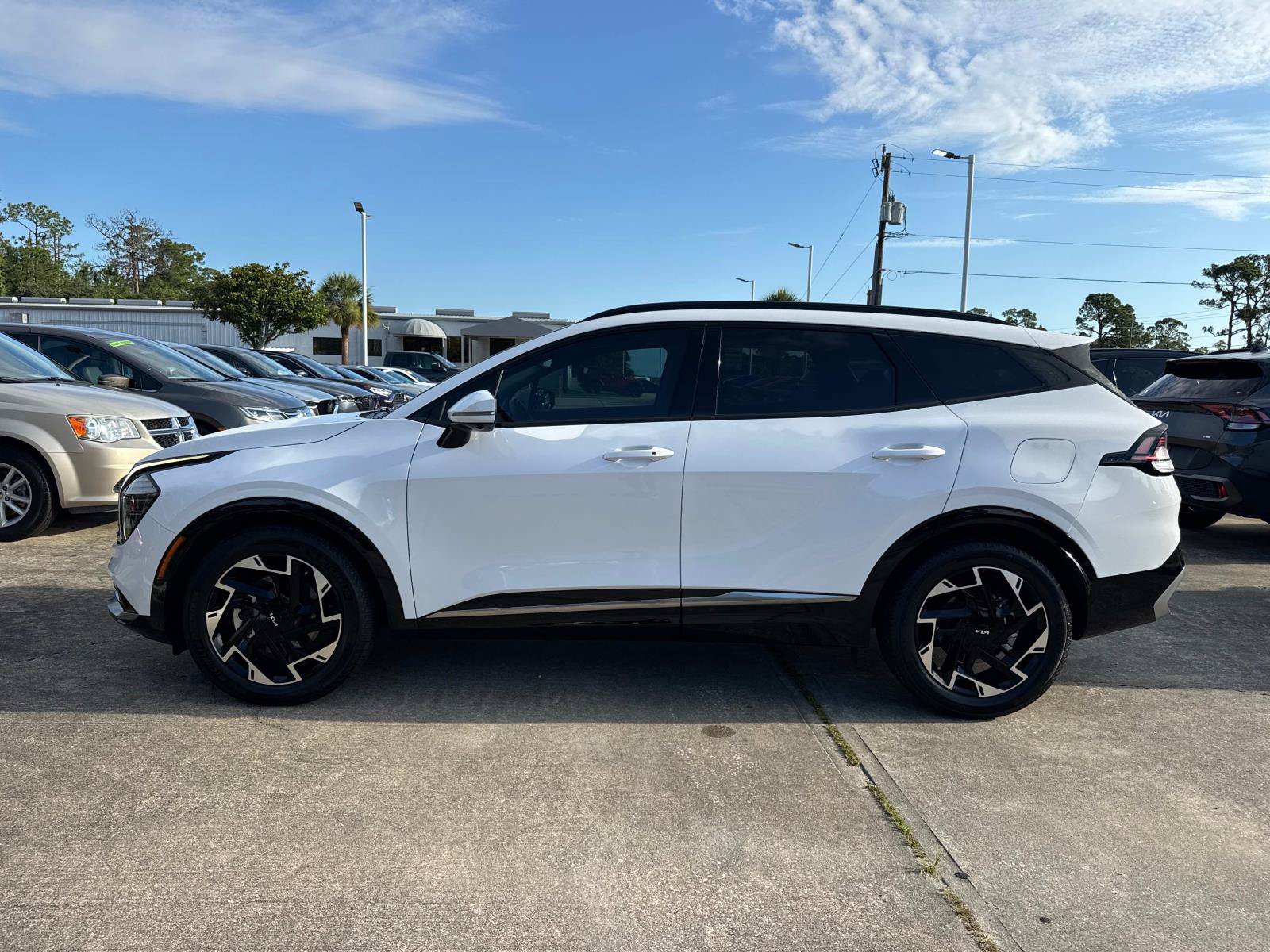 Used 2023 Kia Sportage SX FWD image 6