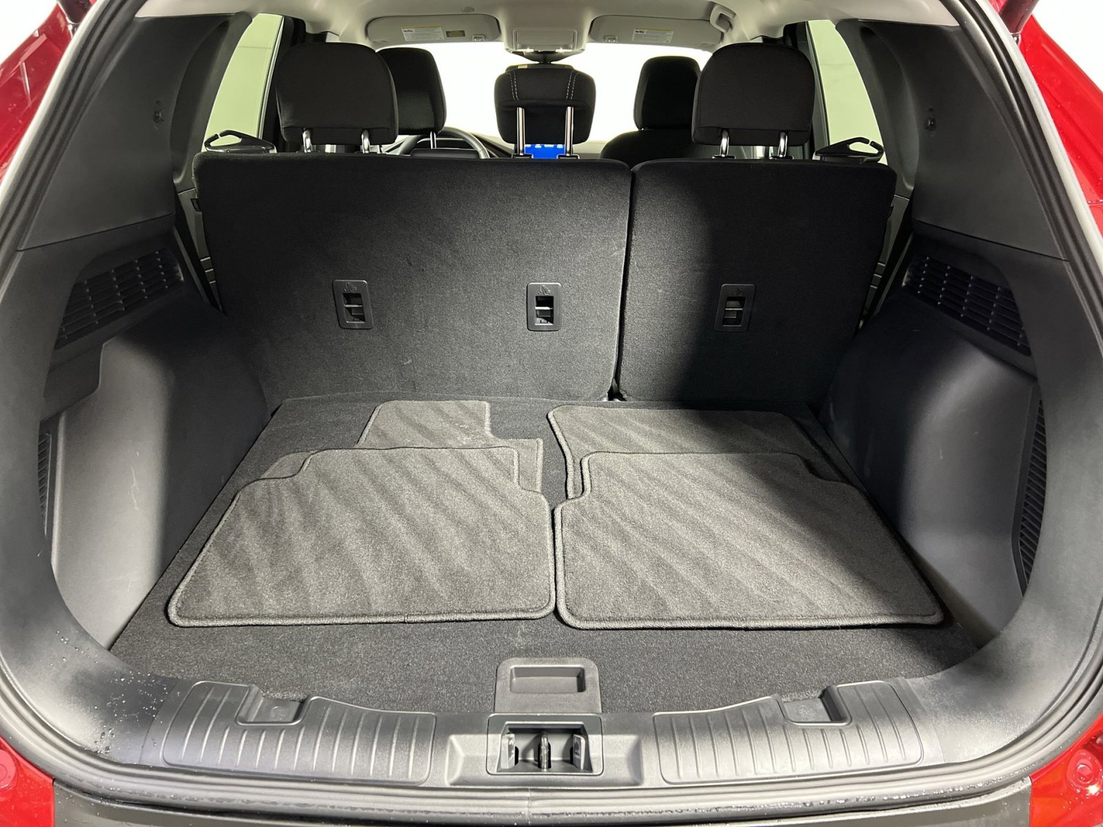 Used 2025 Ford Escape Active w/ Cold Weather Package image 24