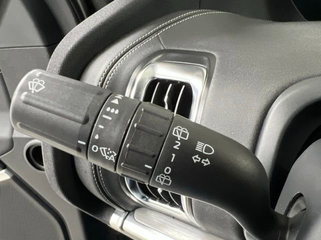 Used 2025 Ford Expedition Max Platinum AWD/4WD image 30