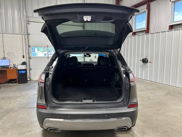 Used 2021 Jeep Cherokee Limited w/ Elite Package AWD/4WD image 20