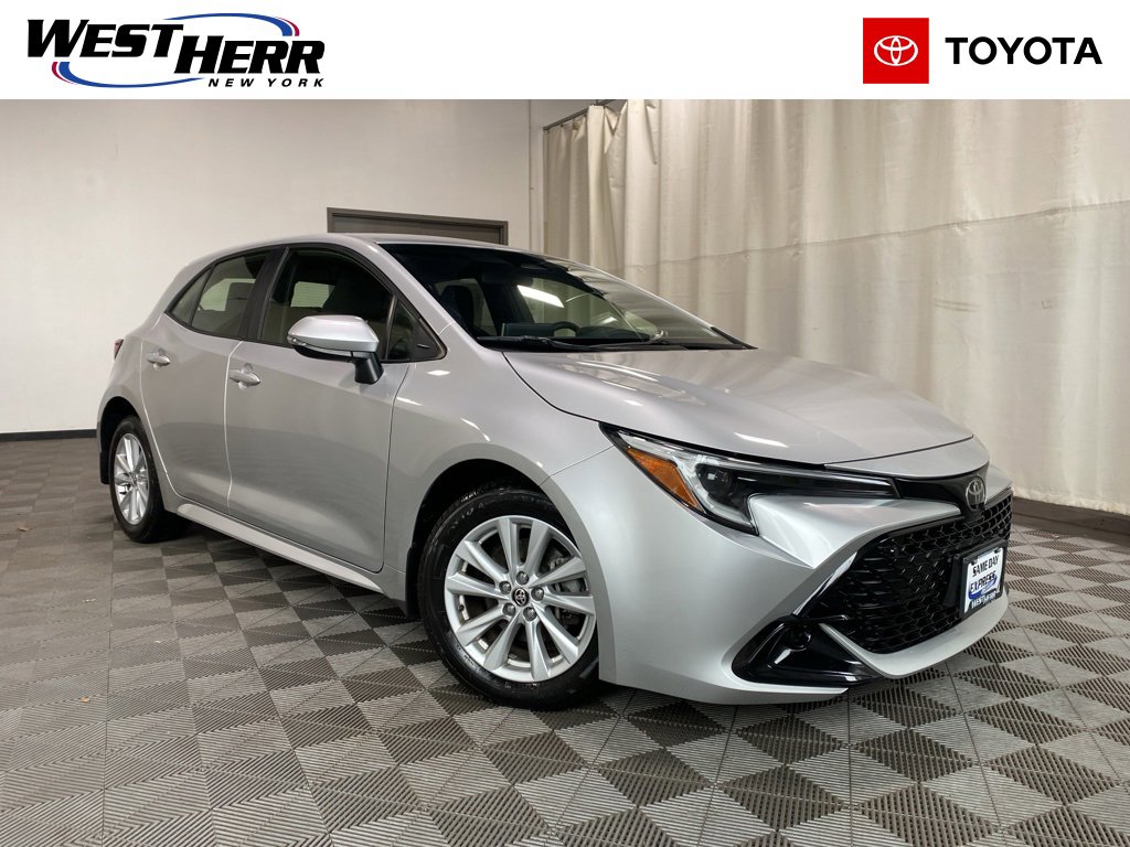Used 2023 Toyota Corolla SE