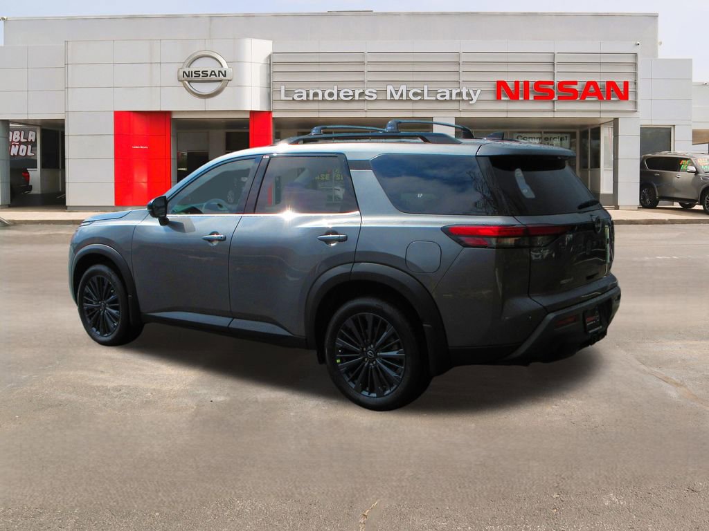 New 2026 Nissan Pathfinder SL w/ SL Premium Package image 4