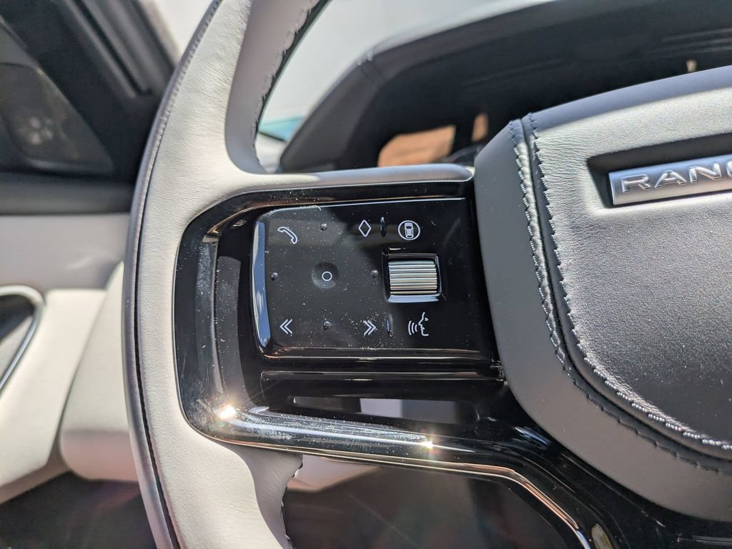 New 2026 Land Rover Range Rover Velar Dynamic SE AWD/4WD image 27