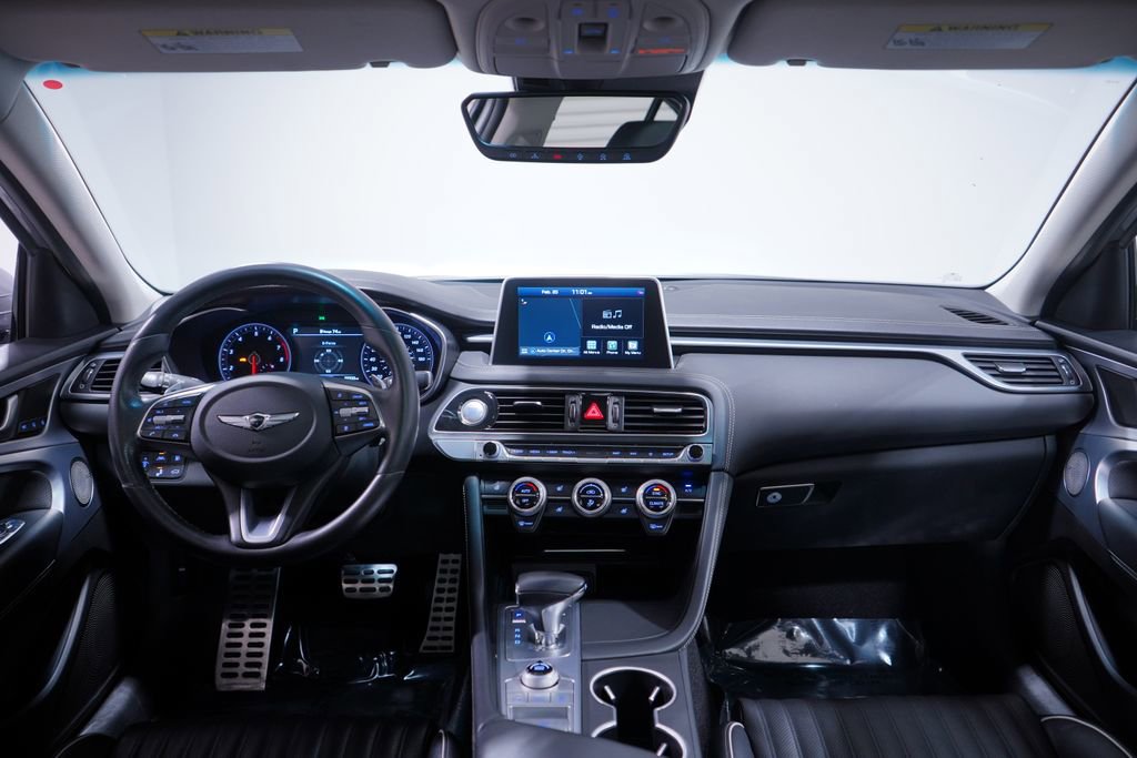 Used 2021 Genesis G70 3.3T image 10