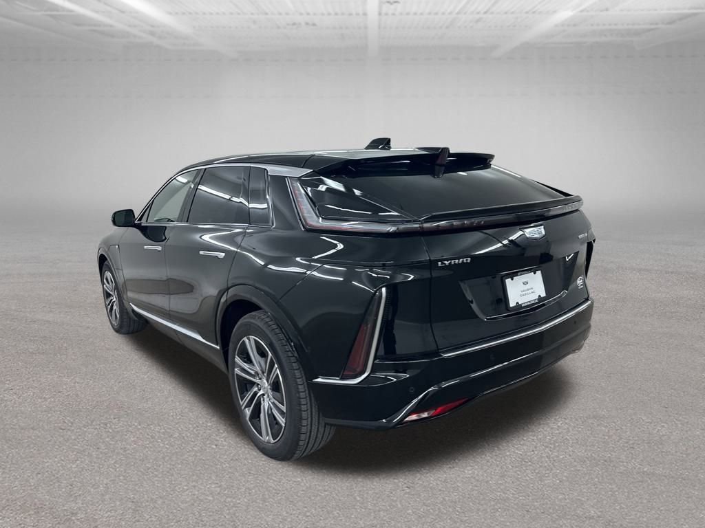 New 2026 Cadillac Lyriq Luxury image 7
