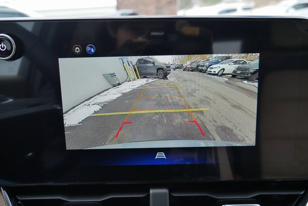 New 2026 Chevrolet Equinox ACTIV image 17