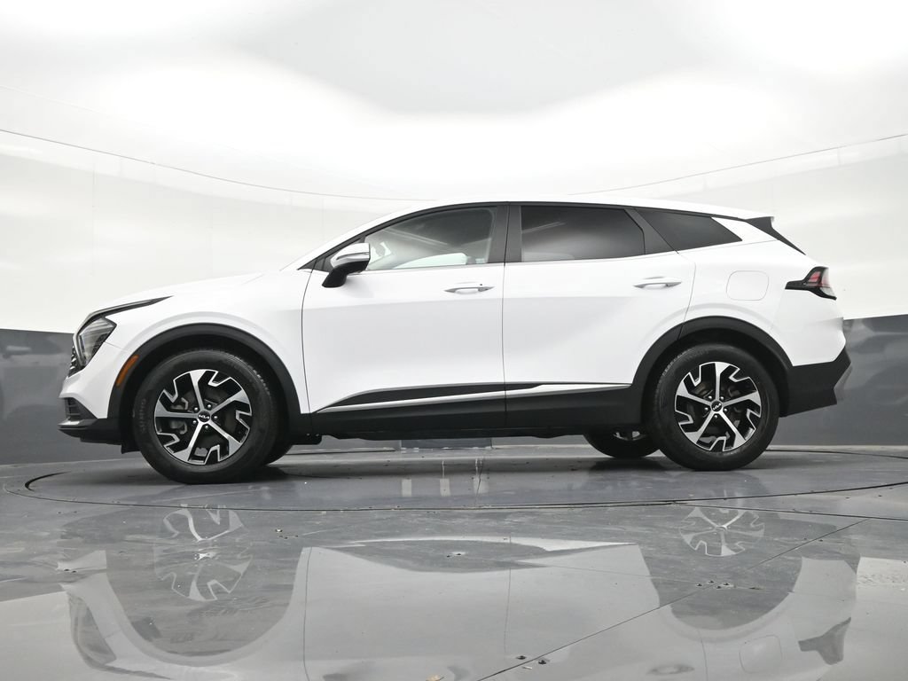 Used 2024 Kia Sportage EX FWD image 25