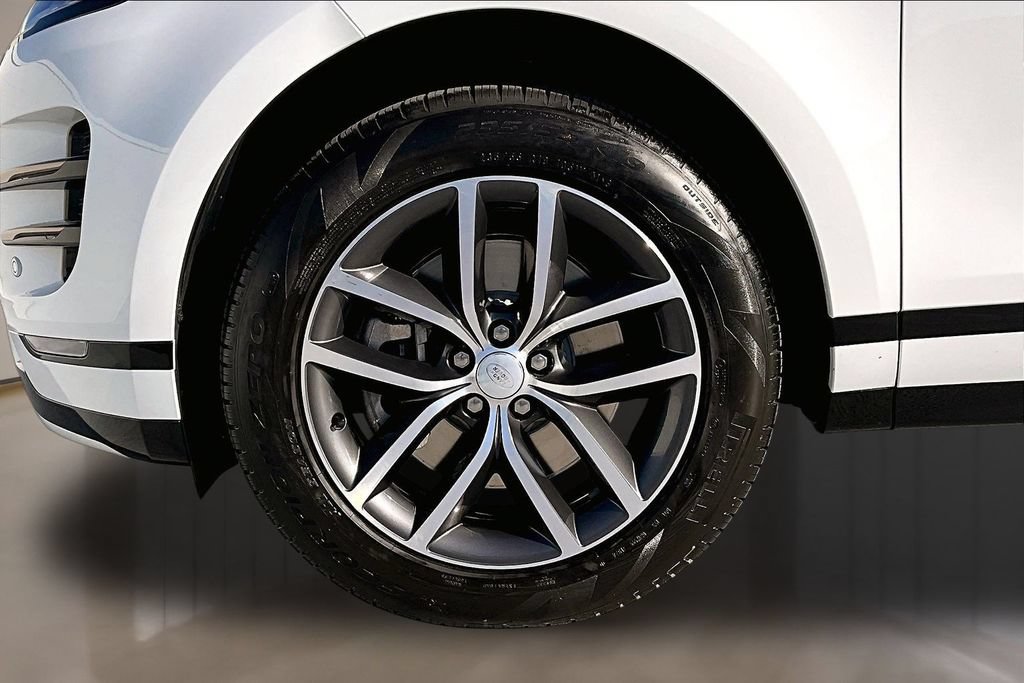 Certified 2025 Land Rover Range Rover Evoque Dynamic SE AWD/4WD image 32