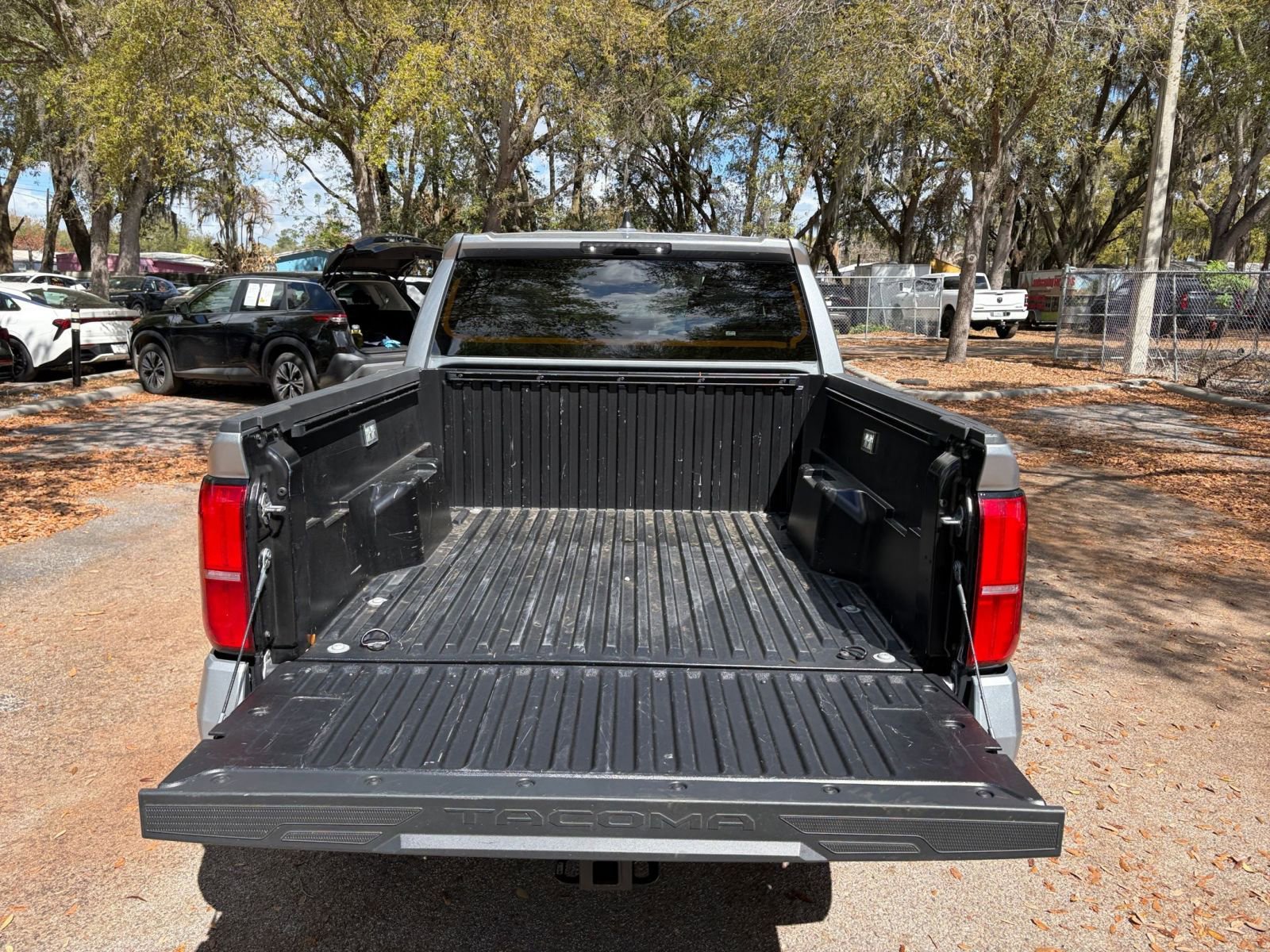 Used 2025 Toyota Tacoma TRD Off-Road image 27