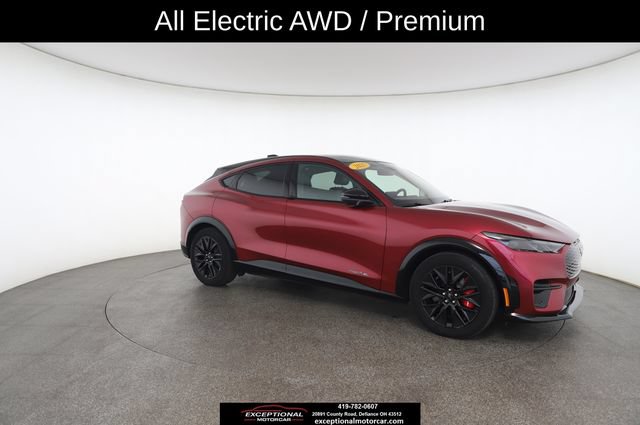 Used 2025 Ford Mustang Mach-E Premium w/ Sport Appearance Package AWD/4WD image 26